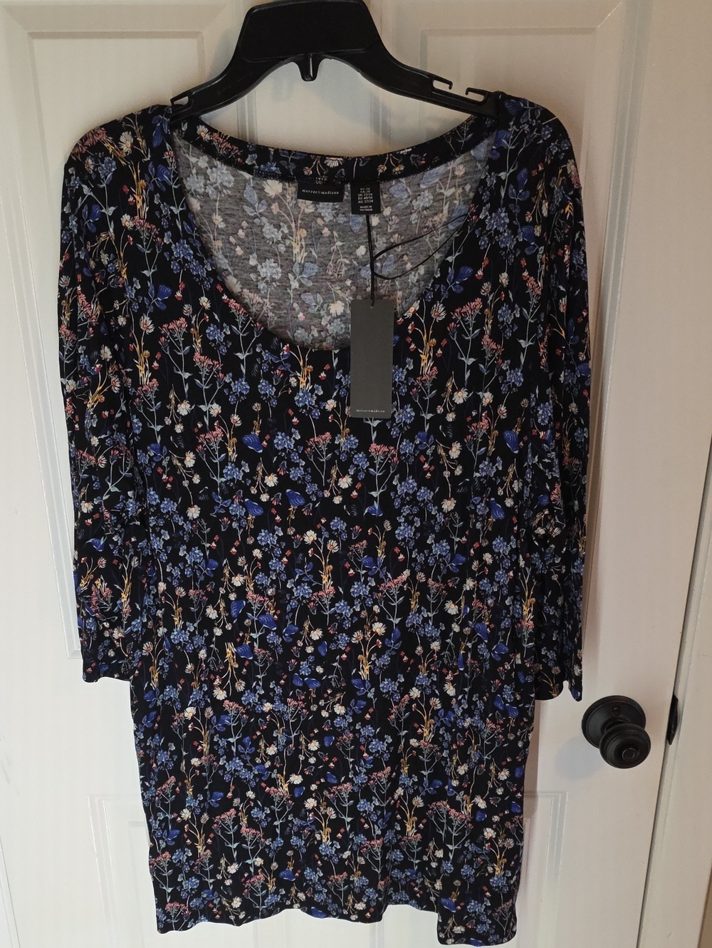 mercer & madison Black Floral Long-Sleeve Scoop Neck Blouse
